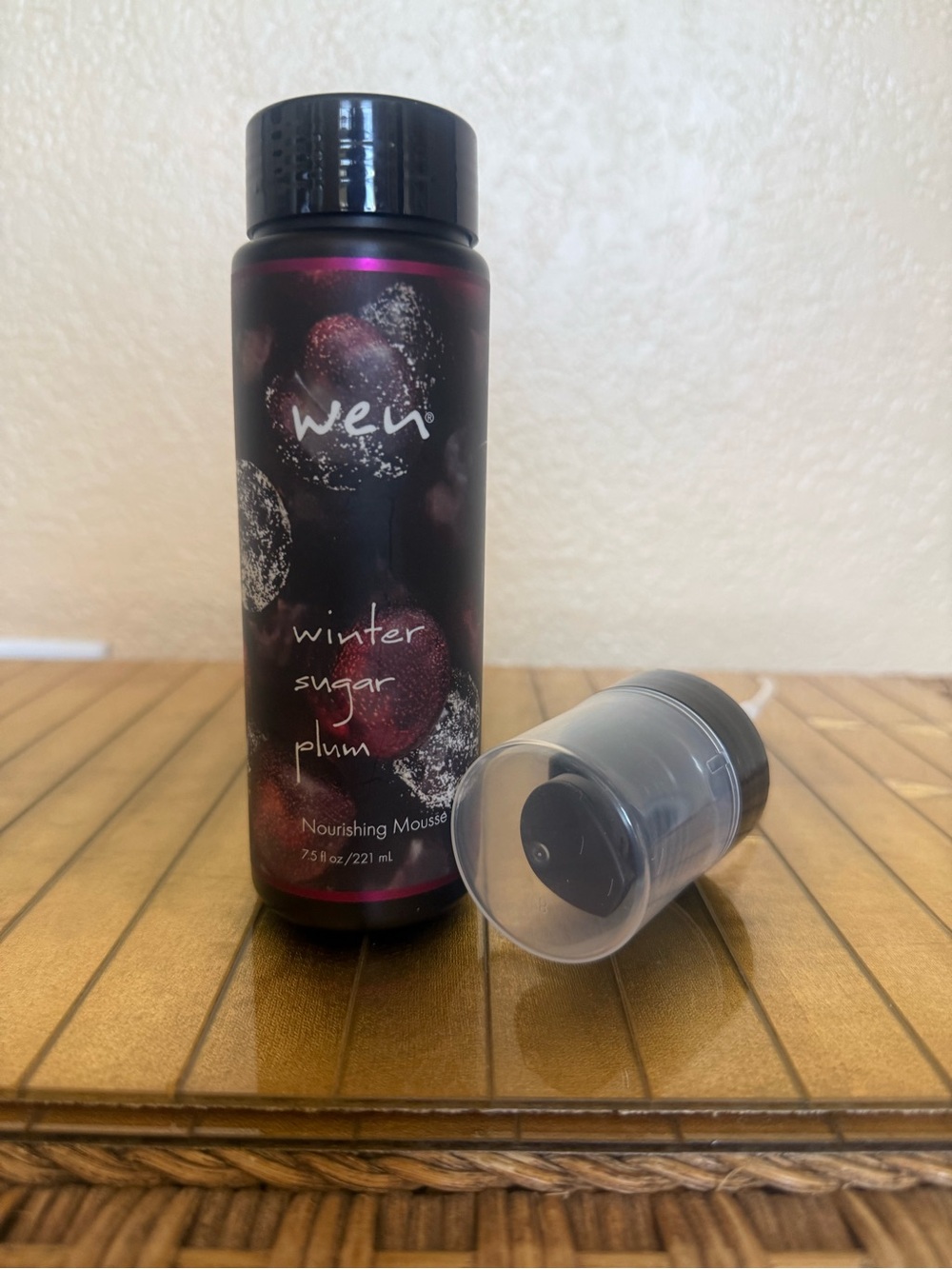 WEN Winter Sugar Plum Nourishing Mousse - Plum & Black